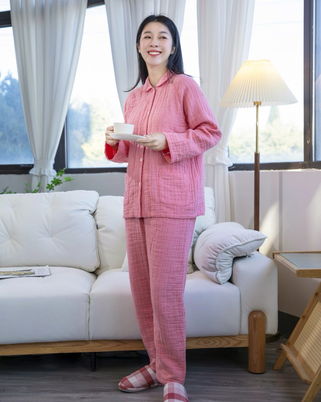 綿100%の4重構造のガーゼ地パジャマ メンズ レディース M/L/XL 紳士 婦人 ガーゼパジャマ 前開き 4重ガーゼ 選べる4色 快眠パジャマ 女性用 母の日 敬老の日 誕生日 古希 喜寿 傘寿 米寿 卒寿 白寿 お祝い 入院 敏感肌 低刺激